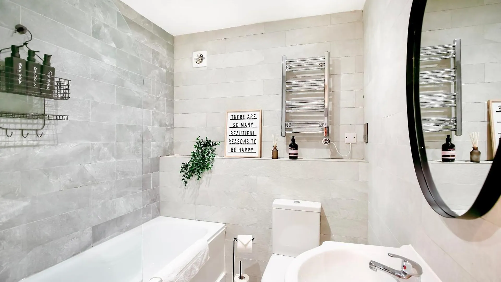 2 Bedroom, Brighton Central Apartment