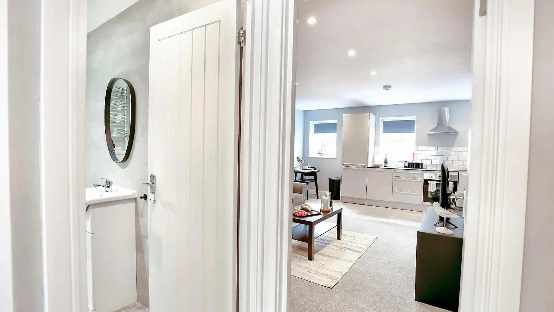 2 Bedroom, Brighton Central Apartment 0*,  United Kingdom